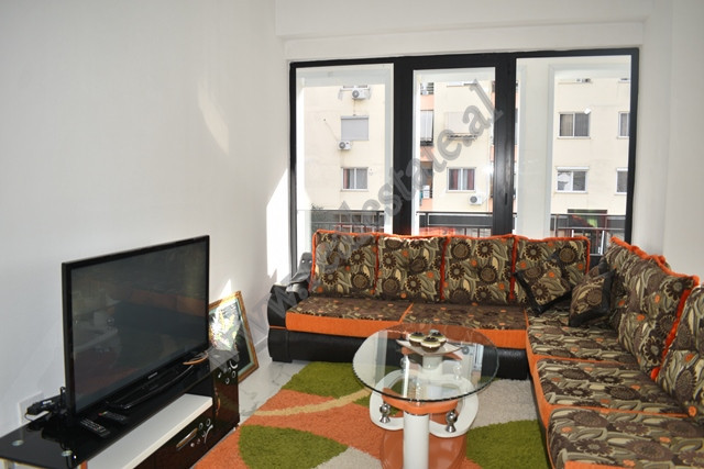 Apartament 2+1 tek Bulevardi i Kasharit prane Astirit ne Tirane.&nbsp;
Apartamenti pozicionohet ne 